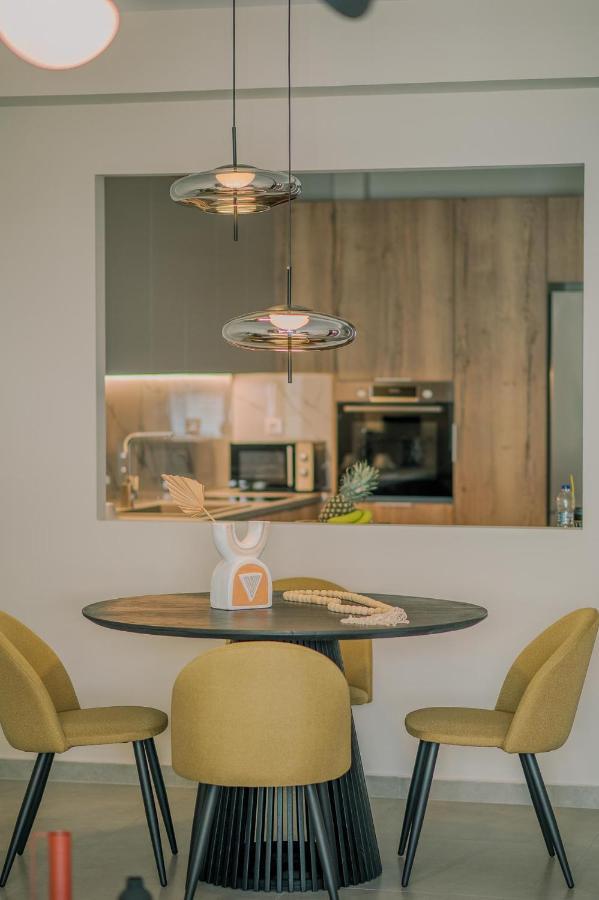 Hama Luxury Seaside Apartments Corinth 외부 사진