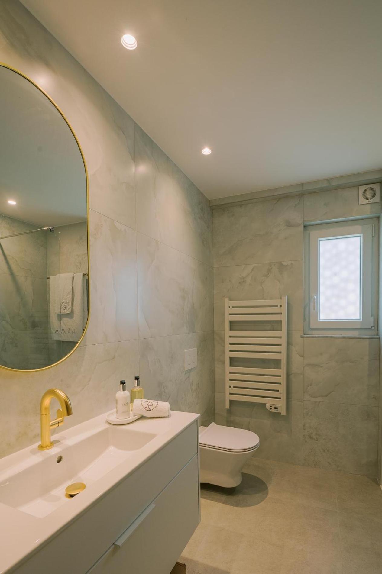 Hama Luxury Seaside Apartments Corinth 외부 사진