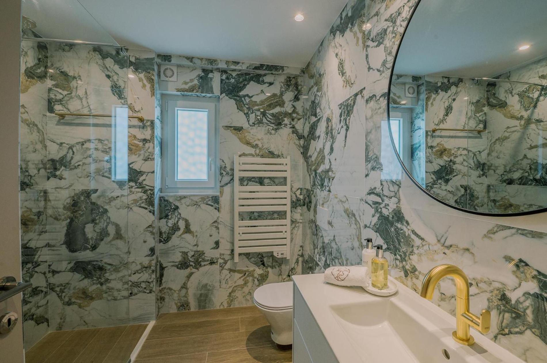Hama Luxury Seaside Apartments Corinth 외부 사진