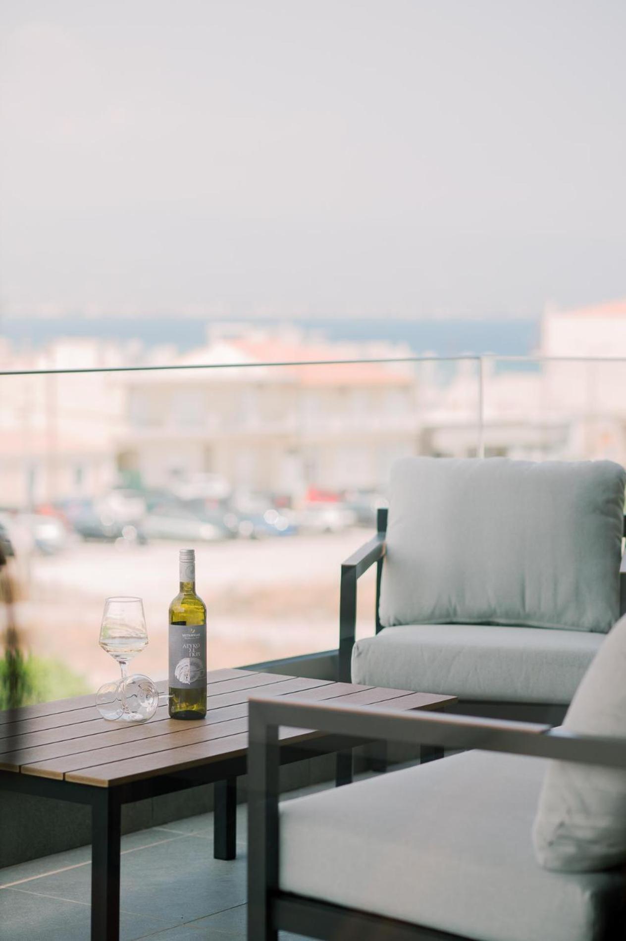 Hama Luxury Seaside Apartments Corinth 외부 사진